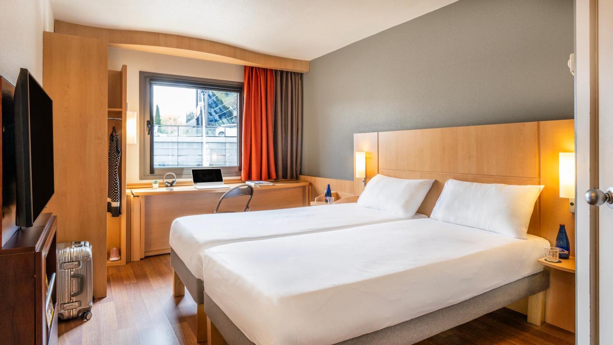 Ibis Madrid Алькобендас Екстер'єр фото